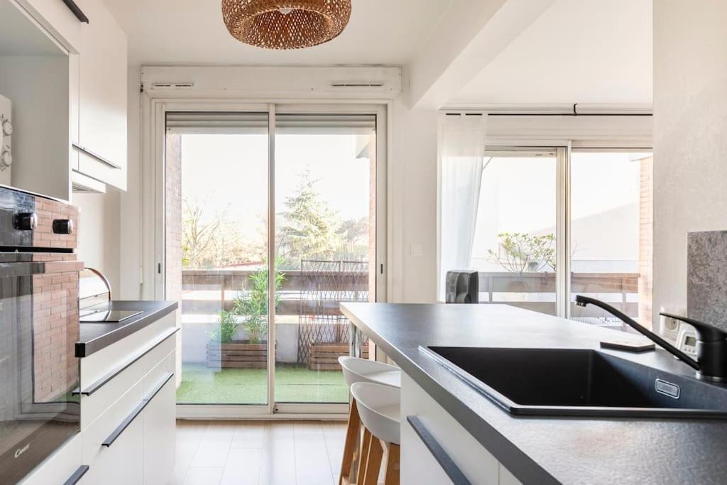 Le Jules De Toulouse Apartment Bagian luar foto